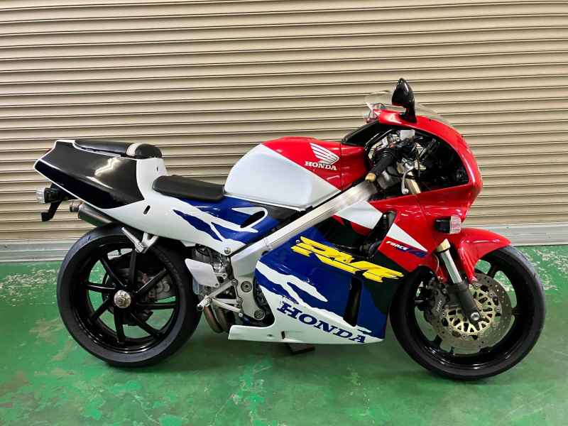 Honda RVF400 1996