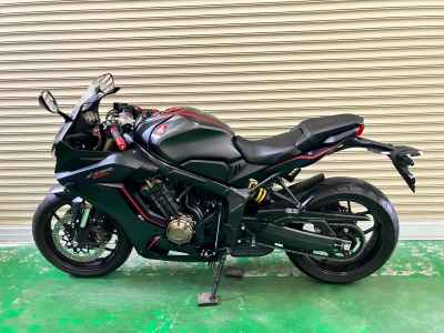 Honda CBR650R 2019