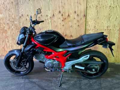 Suzuki ｸﾞﾗﾃﾞｨｳｽ650 2014