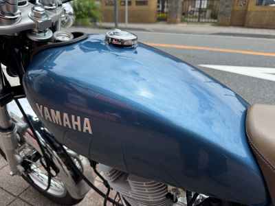 Yamaha SR400 2019