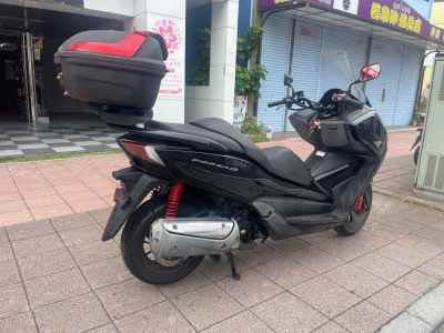Honda Forza SI 2016