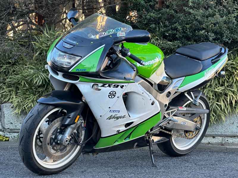 Kawasaki ZX-9R 1996