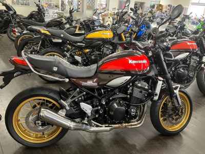 Kawasaki Z900RS 2022