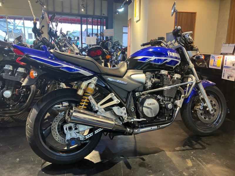 Yamaha XJR1300 2000