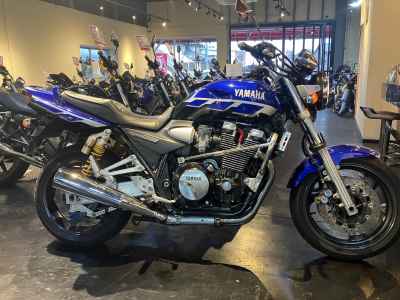 Yamaha XJR1300 2000
