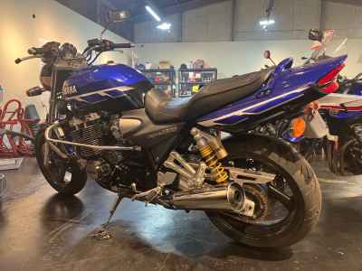Yamaha XJR1300 2000