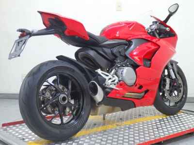 Ducati Panigale V2 2020
