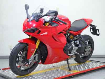Ducati Supersport 950 S 2022