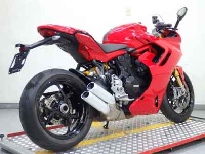 Ducati Supersport 950 S 2022