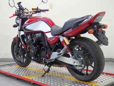 Honda CB400SFV 2019