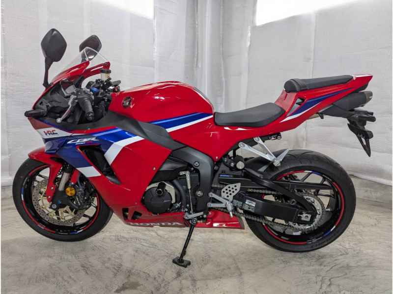 Honda CBR600RR 2024