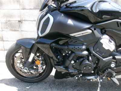 Ducati Diavel 2024