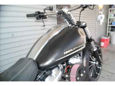Harley-Davidson Breakout FXBR1750 2023