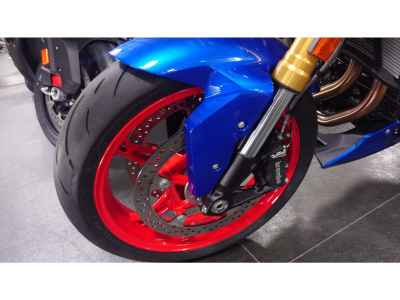BMW F900R 2025