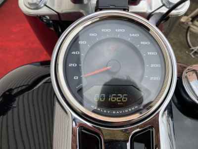 Harley-Davidson FLFBS 2022