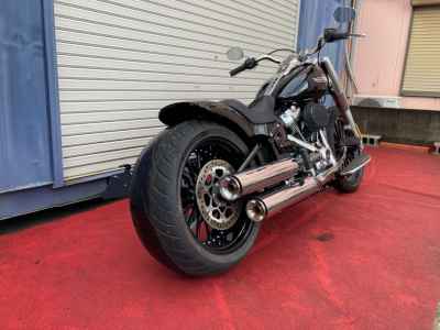 Harley-Davidson FLFBS 2022
