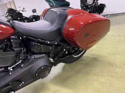 Harley-Davidson FXLRST 2024