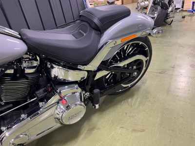 Harley-Davidson Breakout FXBR117 2025