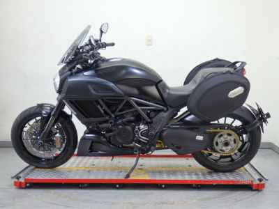 Ducati Diavel 2016