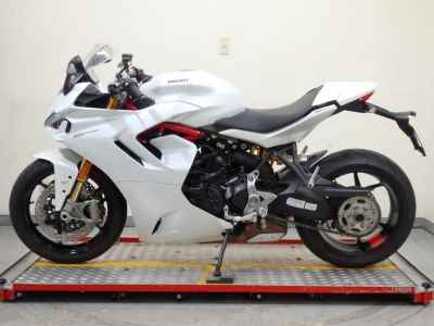 Ducati Supersport 950 S 2022