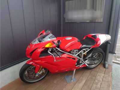 Ducati 999 2004