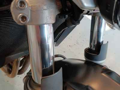 Suzuki GSR400 2007