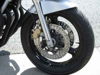 Suzuki GSX750S Katana 1983