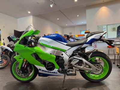 Kawasaki Ninja ZX-10R 2024
