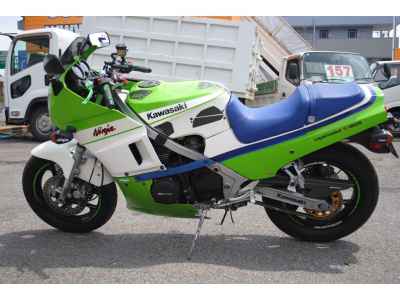 Kawasaki GPZ600R 1986