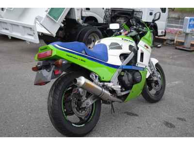 Kawasaki GPZ600R 1986