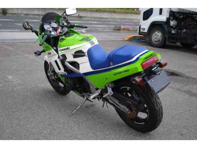 Kawasaki GPZ600R 1986