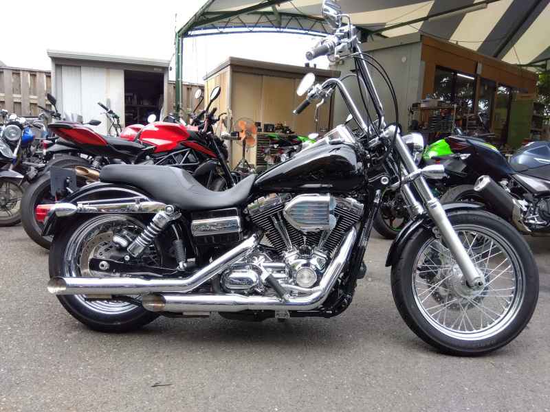 Harley-Davidson Super Glide FXDC1580 2011