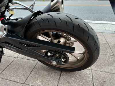 Honda CB250R 2019