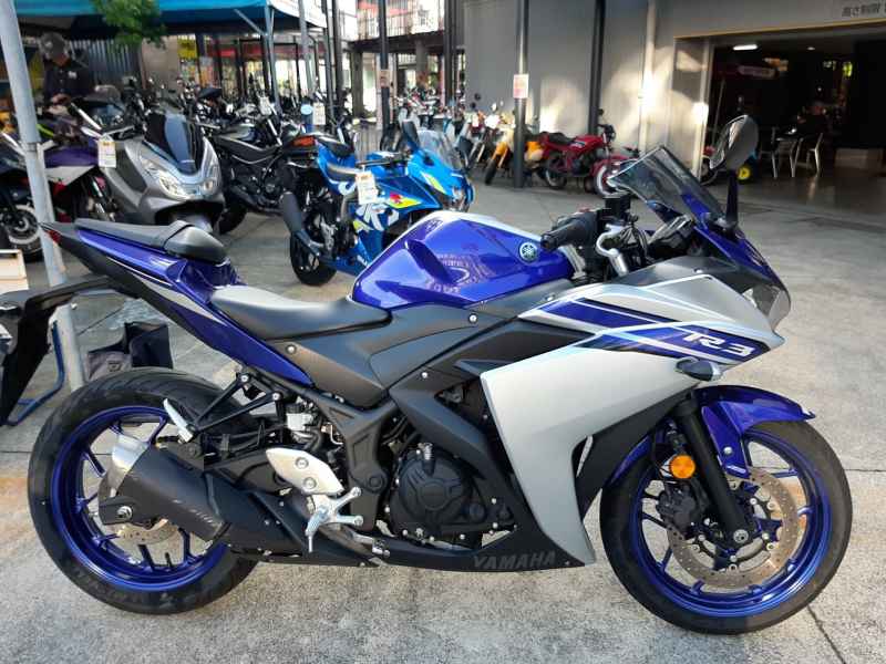 Yamaha YZF-R3 2016