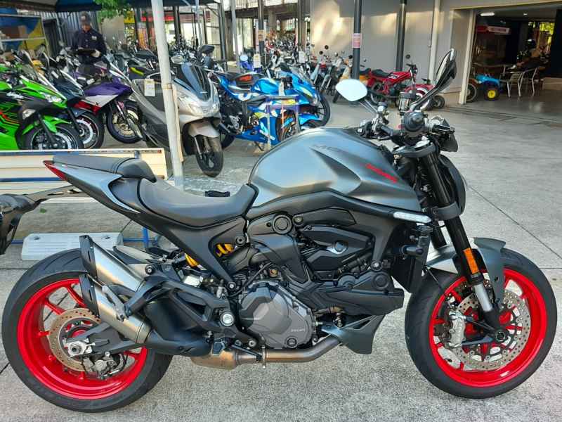 Ducati Monster 937 2022