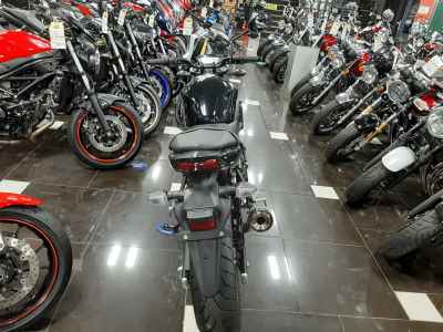 Suzuki SV650 2022