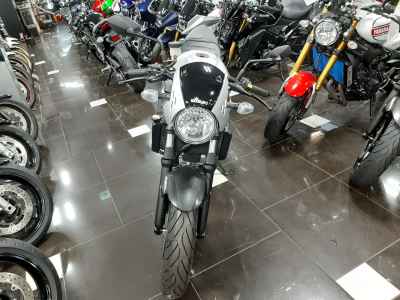 Suzuki SV650X 2023