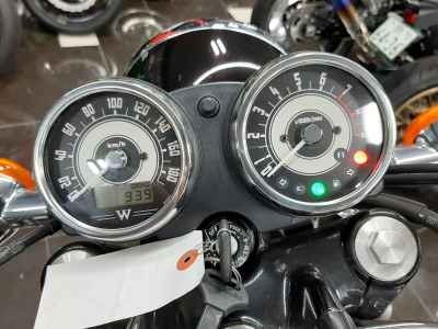 Kawasaki W800 2011