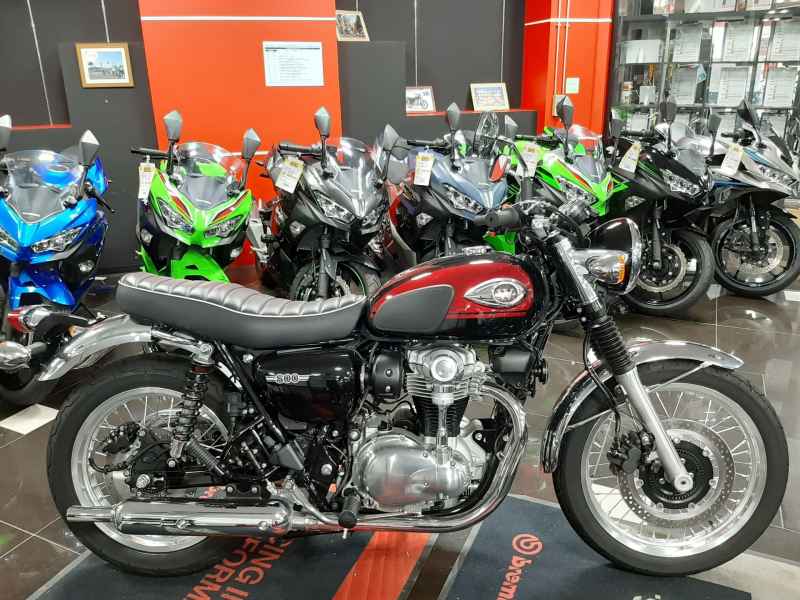 Kawasaki W800 2024