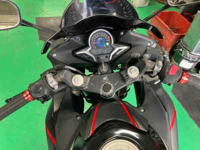 Honda CBR250R 2011
