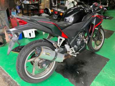 Honda CBR250R 2011
