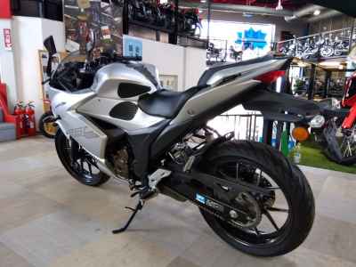 Suzuki Gixxer 250SF 2019