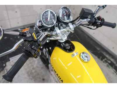 Yamaha SR400 2016