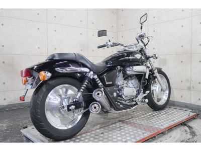 Honda Magna 250 2005