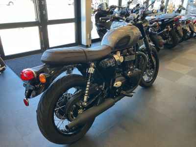Triumph Bonneville T120 2025