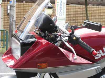 Suzuki GSX750S Katana 1983