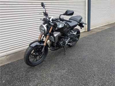 Honda CB250R 2019