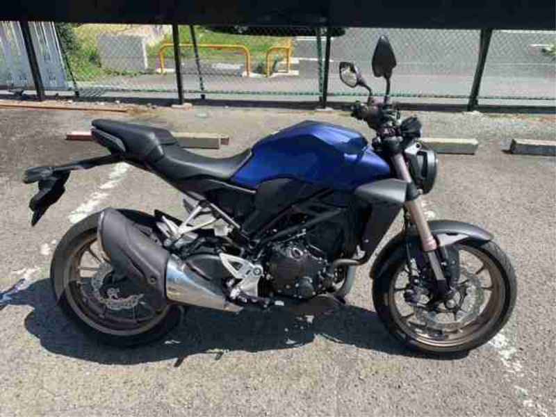 Honda CB250R 2019