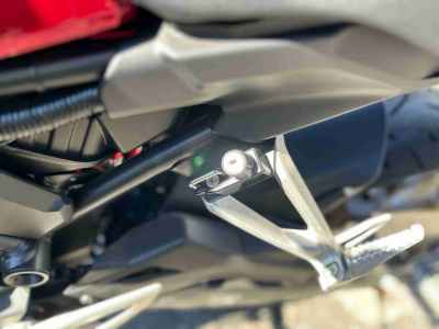 Honda CB250R 2019