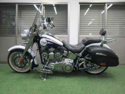 Harley-Davidson Electra Glide FLHTKSE1800 2013